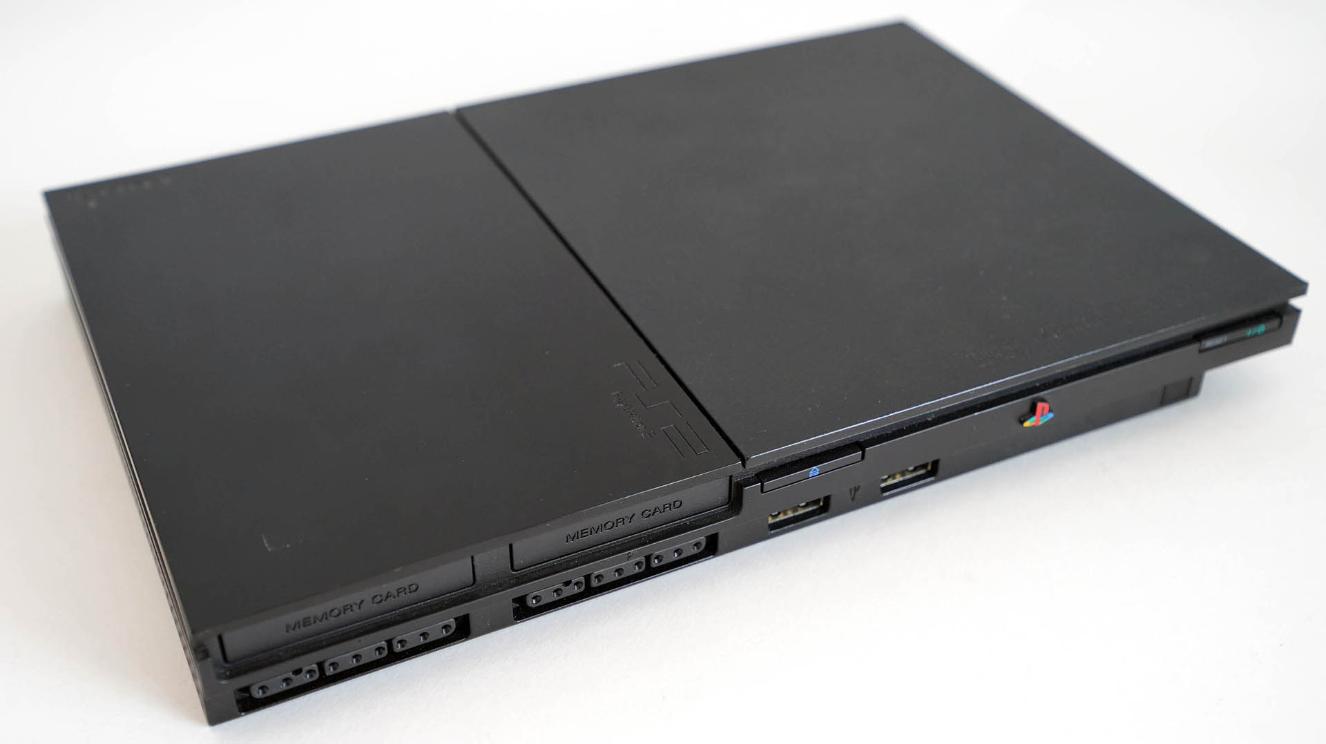 PlayStation 2 Slimline (Black) - videogamesmuseum.org