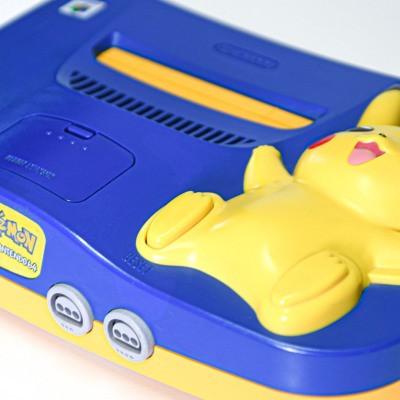 Nintendo 64 (Pikachu Edition)